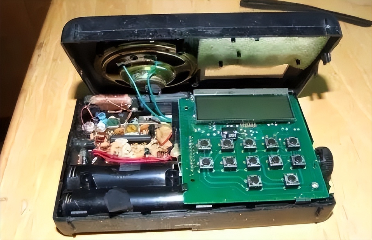 美国开出1000万天价年薪，只为挖走中国一名普通技校生！