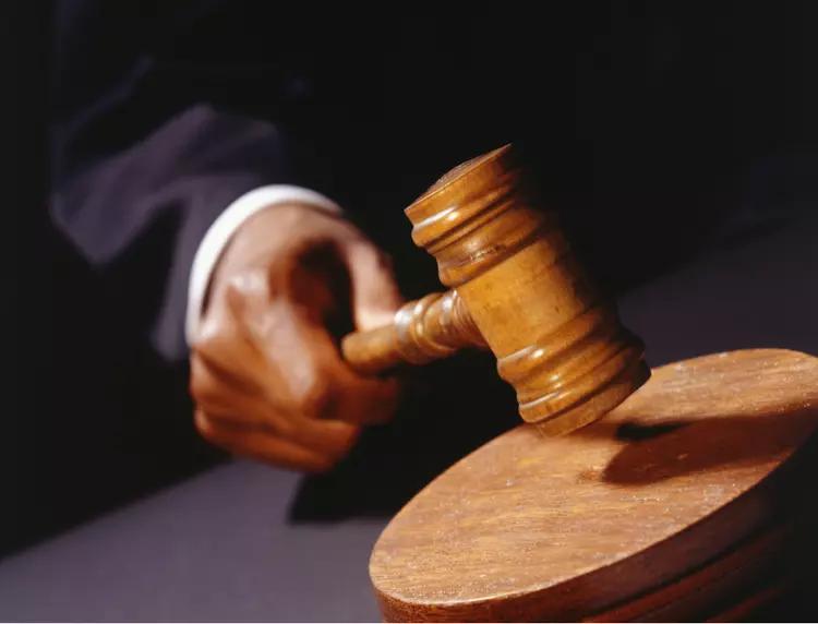 醉酒男子强奸42岁大妈！醉酒男子因酒精过量导致昏迷不醒！