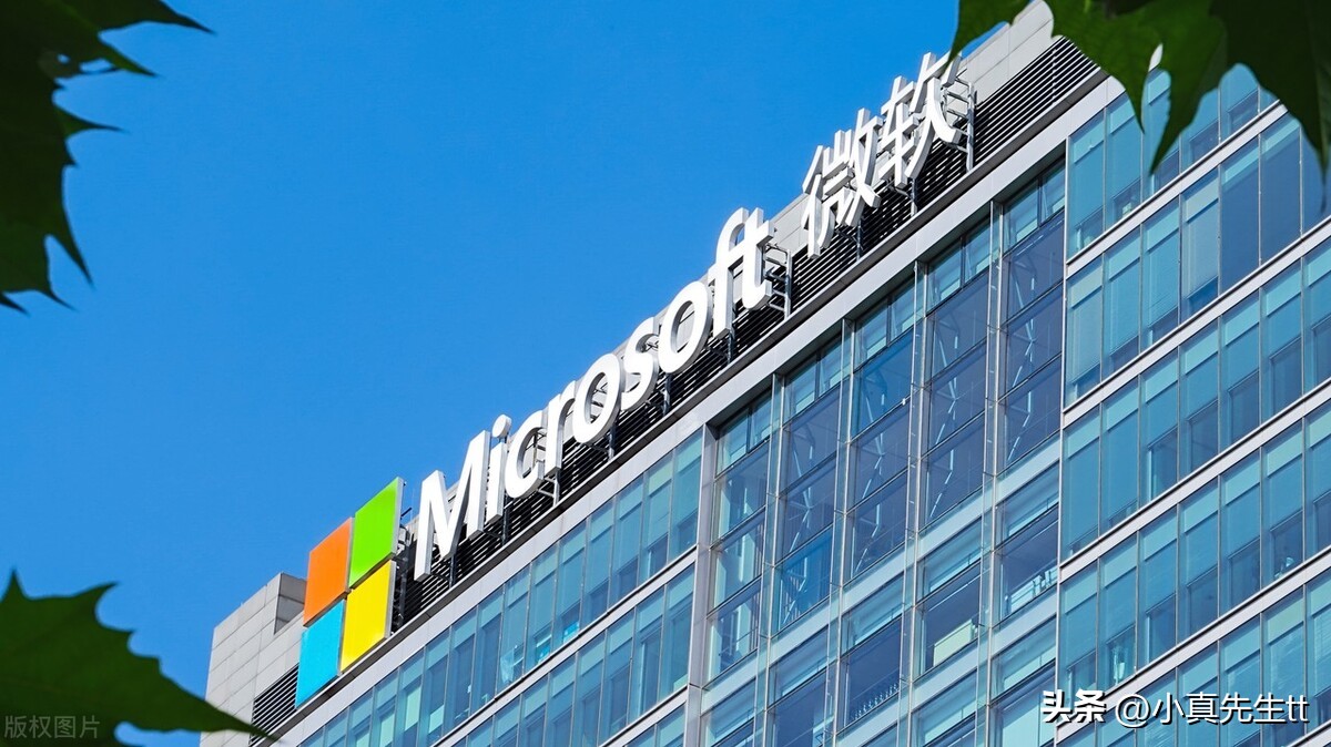 edge浏览器怎么隐藏上面的搜索栏,win10浏览器edge侧边怎样关闭