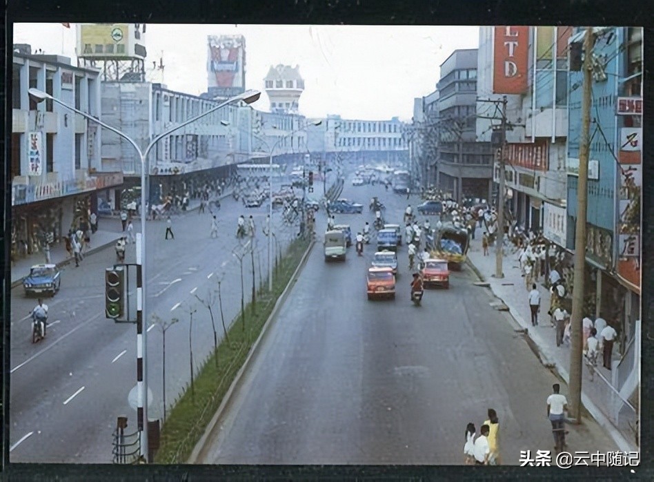 台湾摇滚第一人罗大佑，被当局禁掉五首歌曲，他究竟经历了什么？
