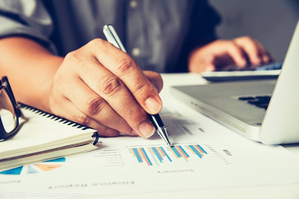 被侵占资金计算利息按什么利率,怎么根据七日年化利率计算利息