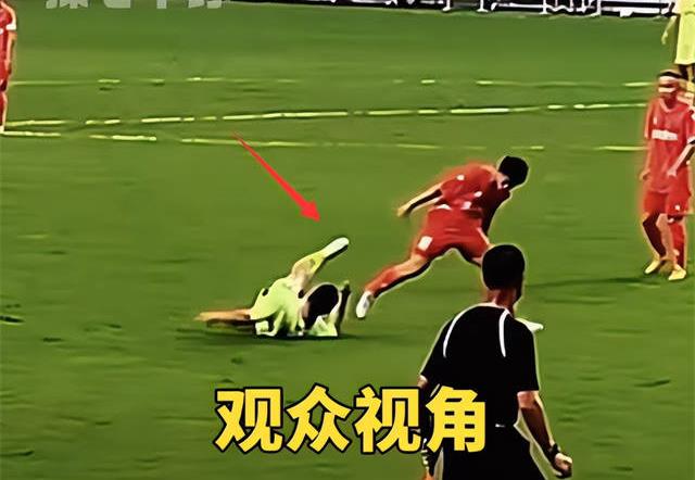 黄日华打足球视频,黄日华足球水平怎么样