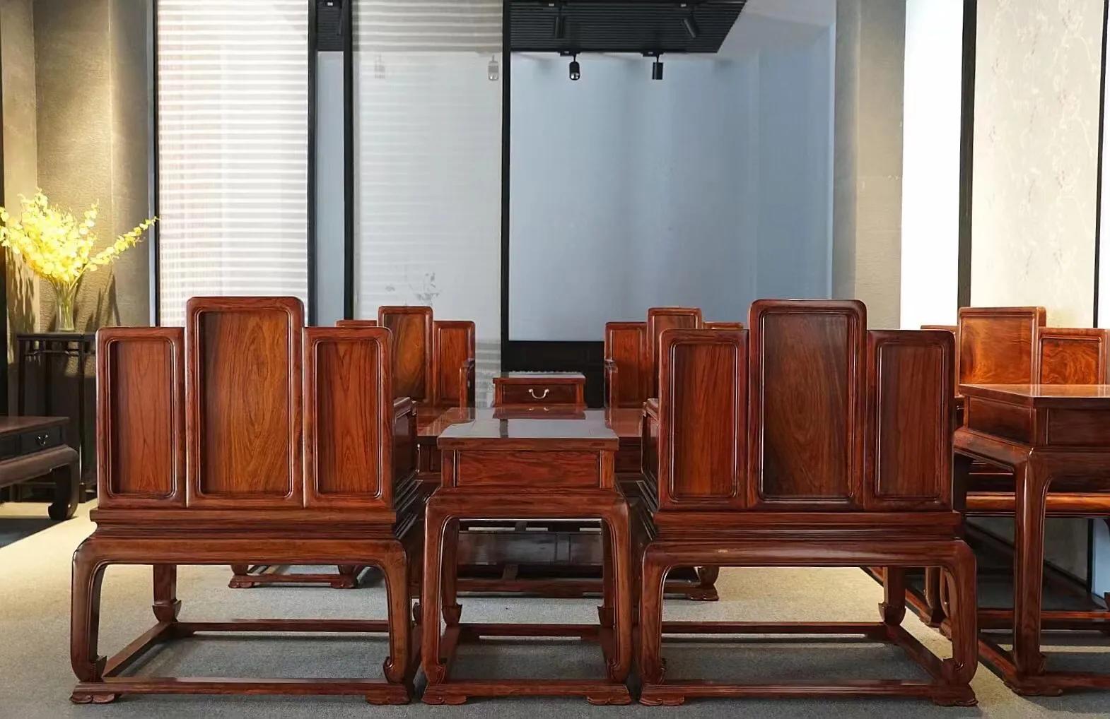 民国时期的黄花梨沙发图片,越南黄花梨沙发六件套拍卖