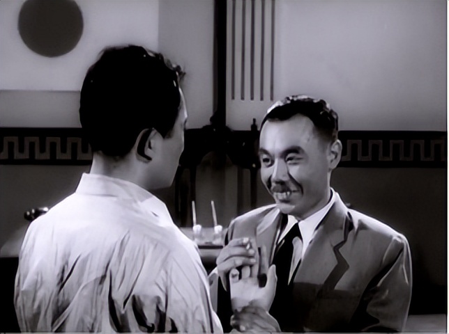 谍战剧潜伏的经典视频,有关潜伏的谍战剧有哪几部