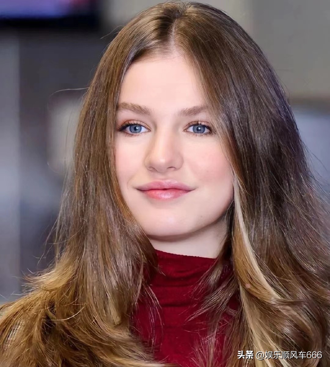 莱昂诺尔穿西装,西班牙莱昂诺尔去机场