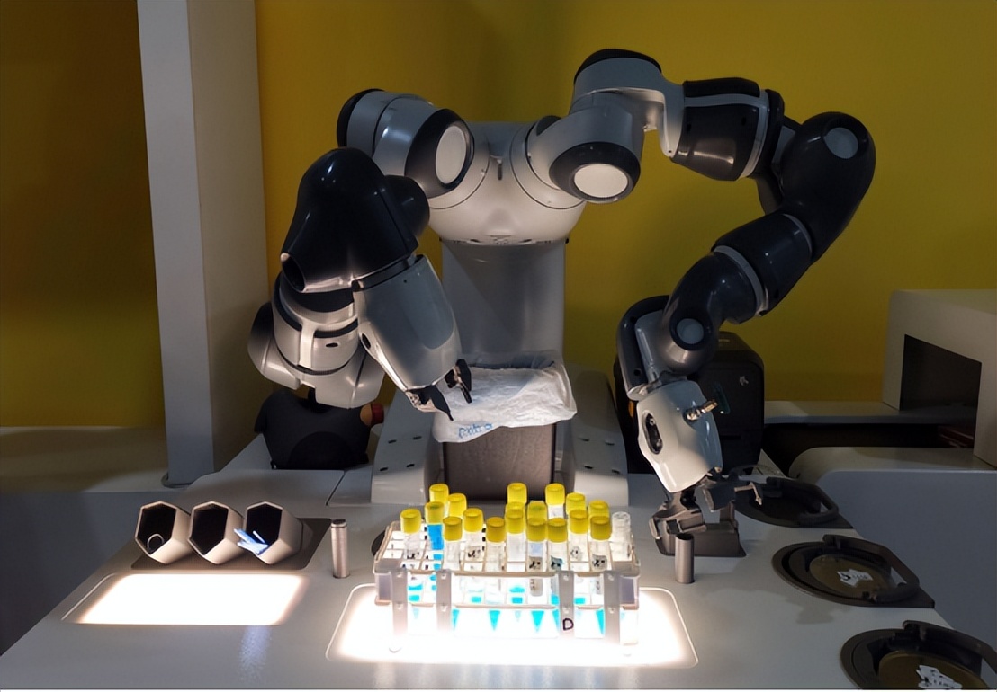 眼眶骨折怎么治疗,眼眶骨折算几级轻伤