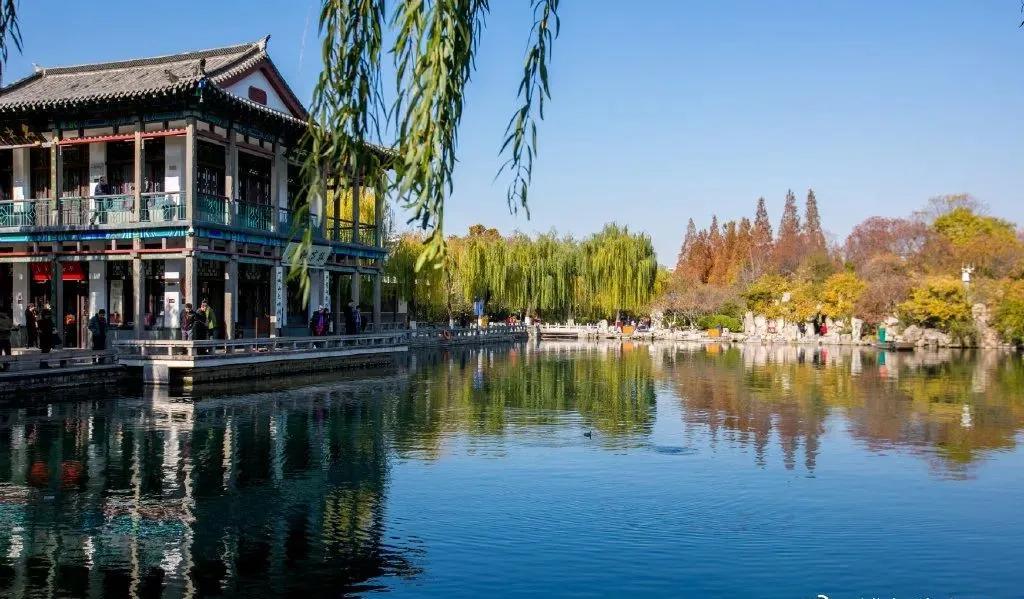 暖冬旅游路线推荐,冬日暖阳旅行攻略