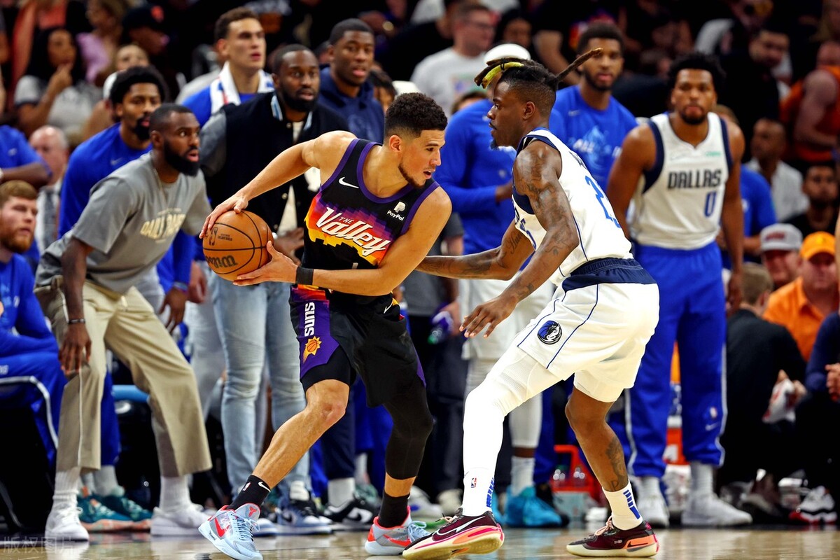 美媒盘点下赛季球员薪资前20名,美媒发布nba前十球星