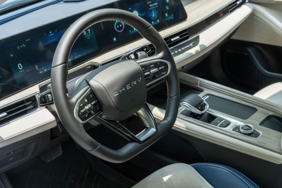 奇瑞艾瑞泽8奥迪a3,艾瑞泽8对比奥迪a32.0t