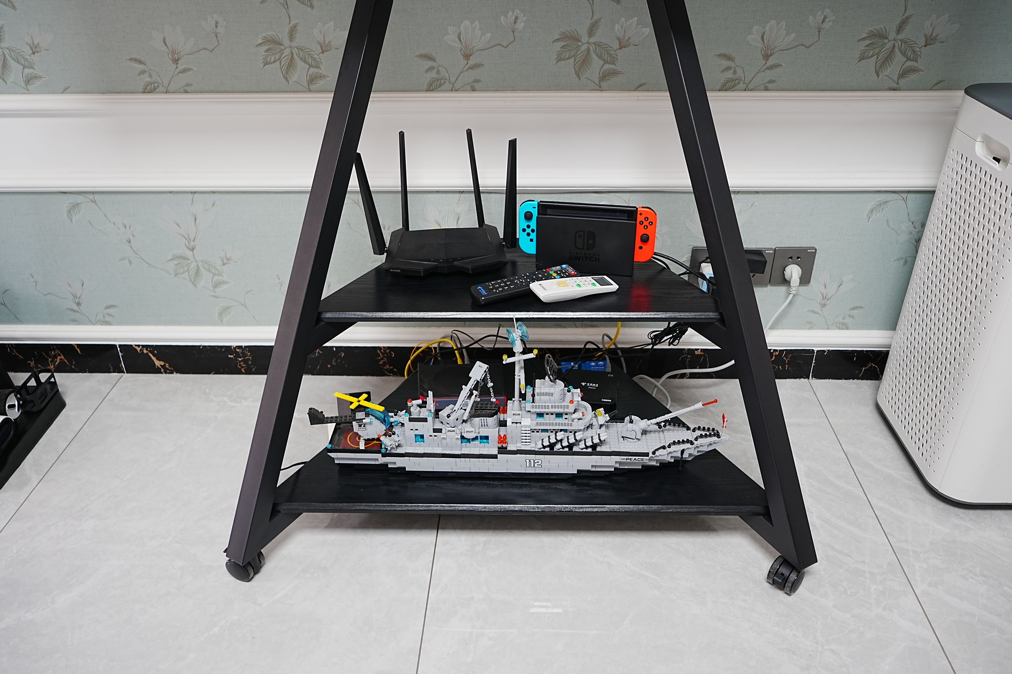 小户型电视支架怎么选购,多种电视挂墙支架评测