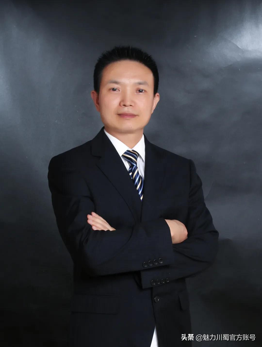 绵阳外国语学校李俊老师,绵阳外国语学校历史老师