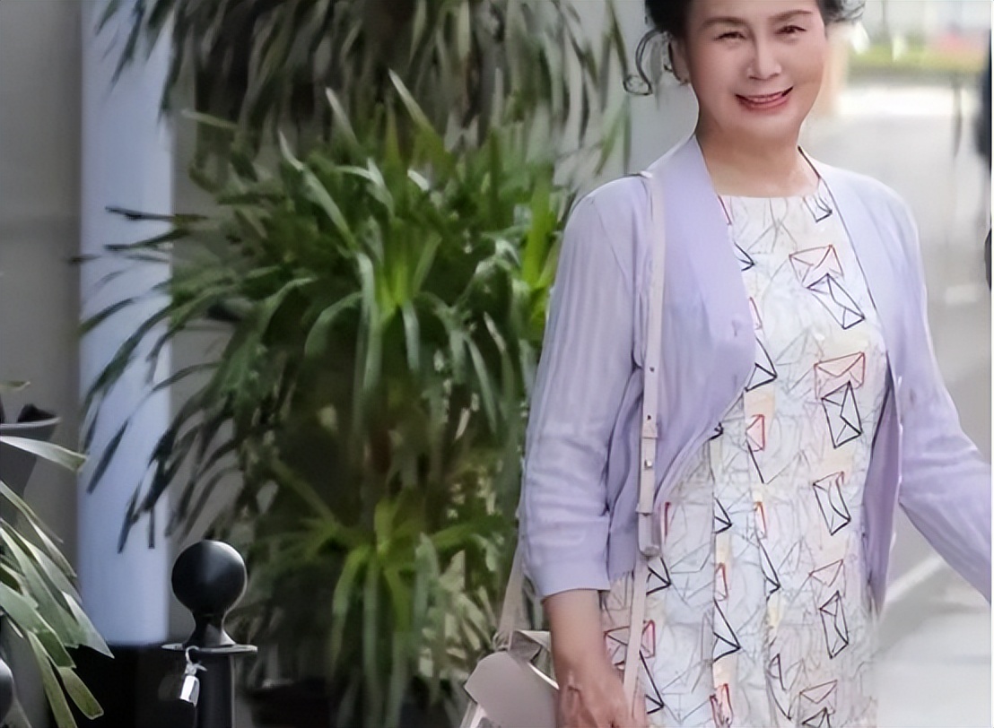 老年人的穿衣打扮,老年人穿着打扮要不要讲究