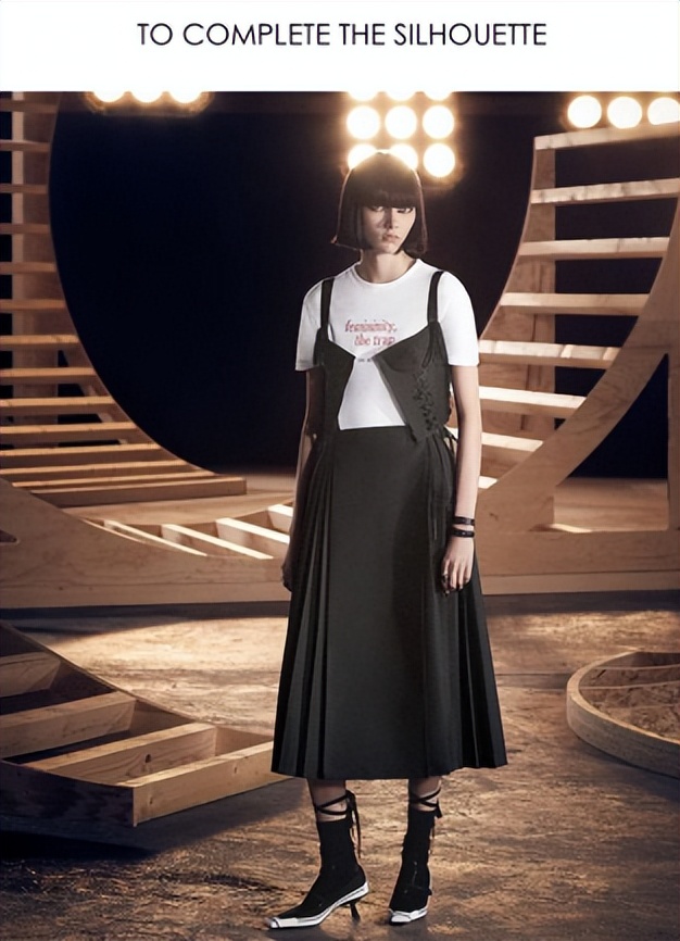 马面裙是不是东方的美,马面裙是迪奥的还是中国的