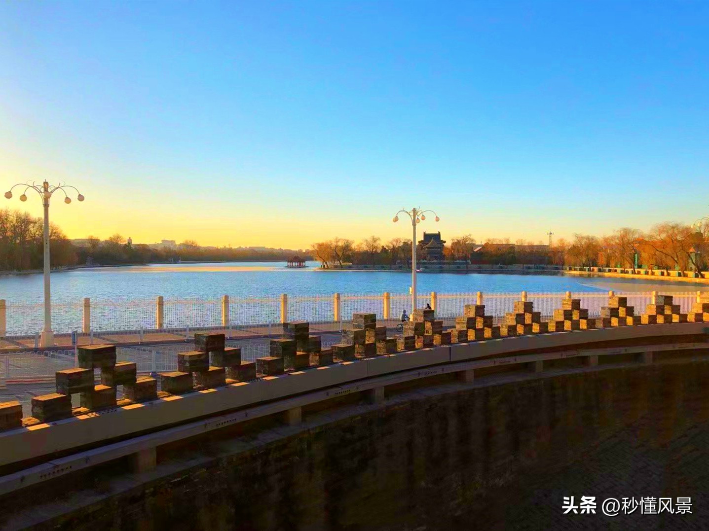 北京最小的城堡，藏于闹市适合遛娃拍照，人少景美还有泡桐花海！