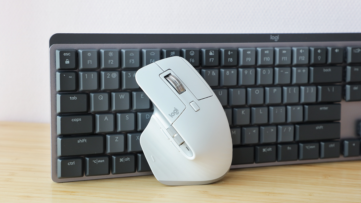 罗技master3,罗技mxmaster3mac版和标准区别