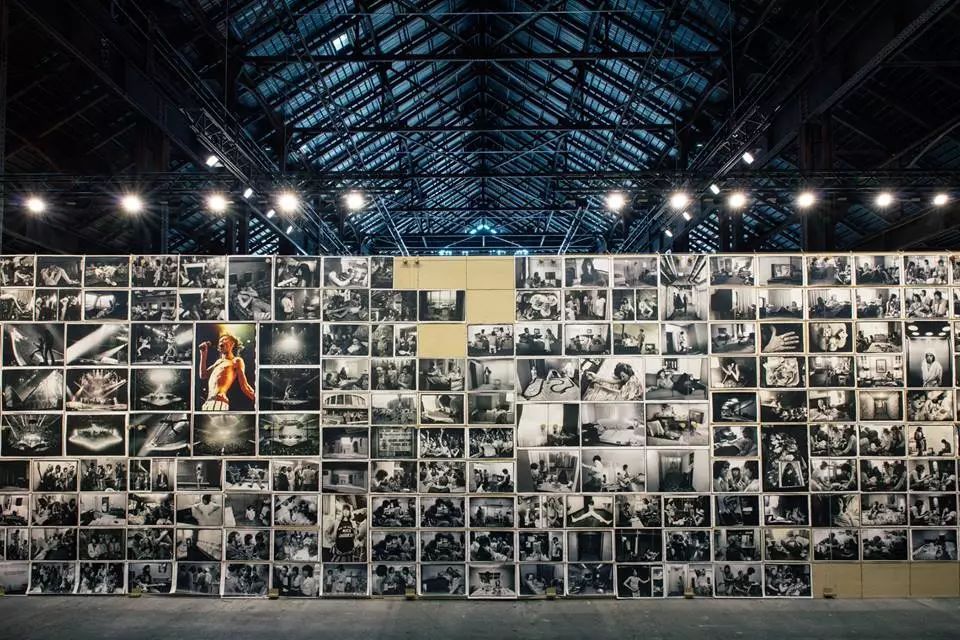 解构主义弗兰克盖里,美国建筑师弗兰克盖里的建筑风格