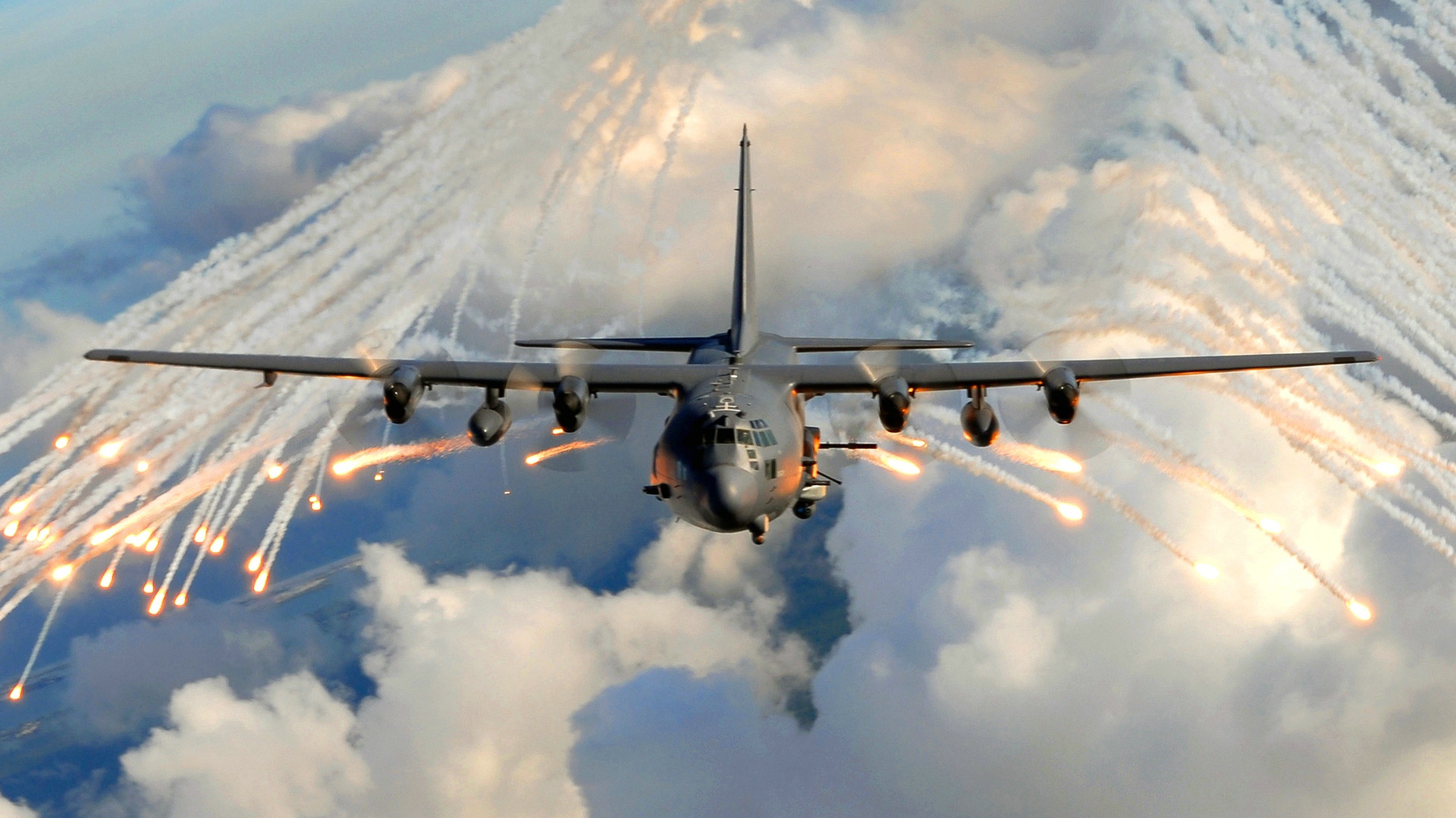 ac130空中炮艇榴弹炮,空中炮艇ac130中国有吗