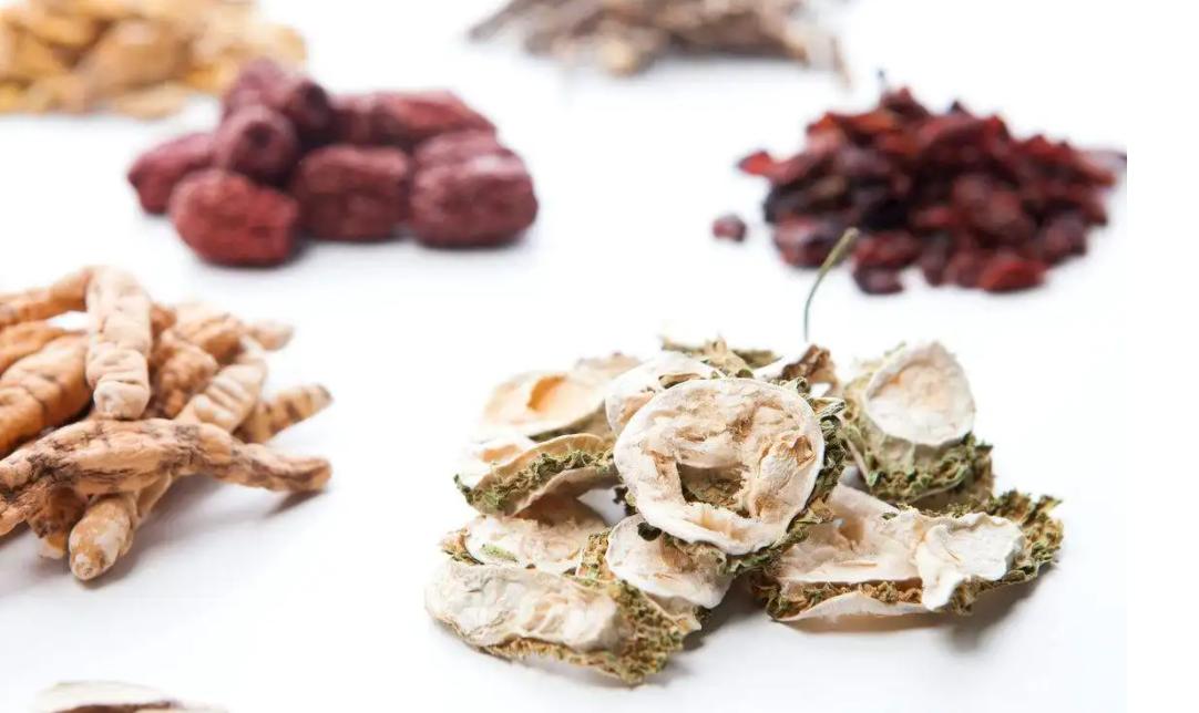 肝阳上亢的人肯定血压高吗,肝阳上亢是平抑肝阳还是清泻肝火