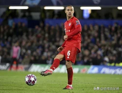 英媒评选英超最好的11名亚洲球员,英超目前发挥最好的各个位置球员