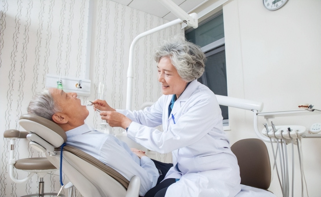 口干口苦有哪些疾病引起的,口干口苦要警惕四种疾病