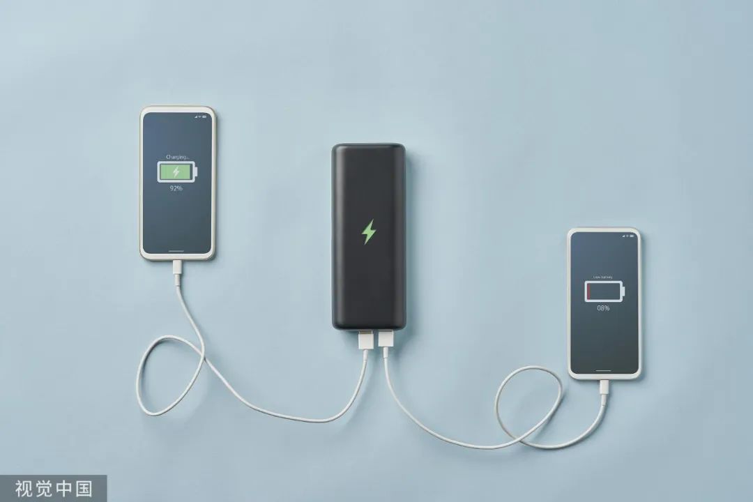 注意最伤手机的4种充电方式,正确手机充电方法三年都不坏