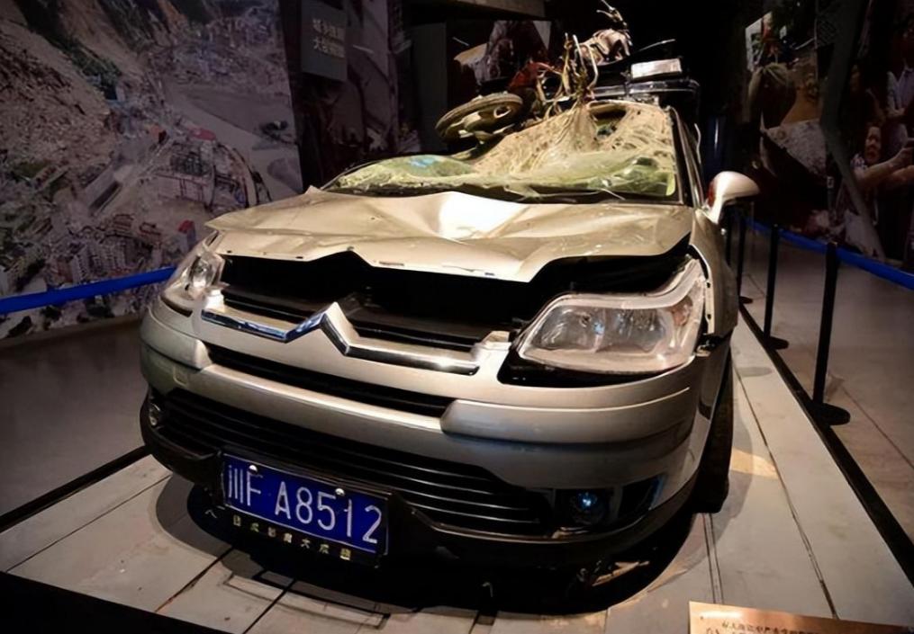 汶川大地震留下一辆“神车”！被纪念馆收藏，只因车牌太特殊