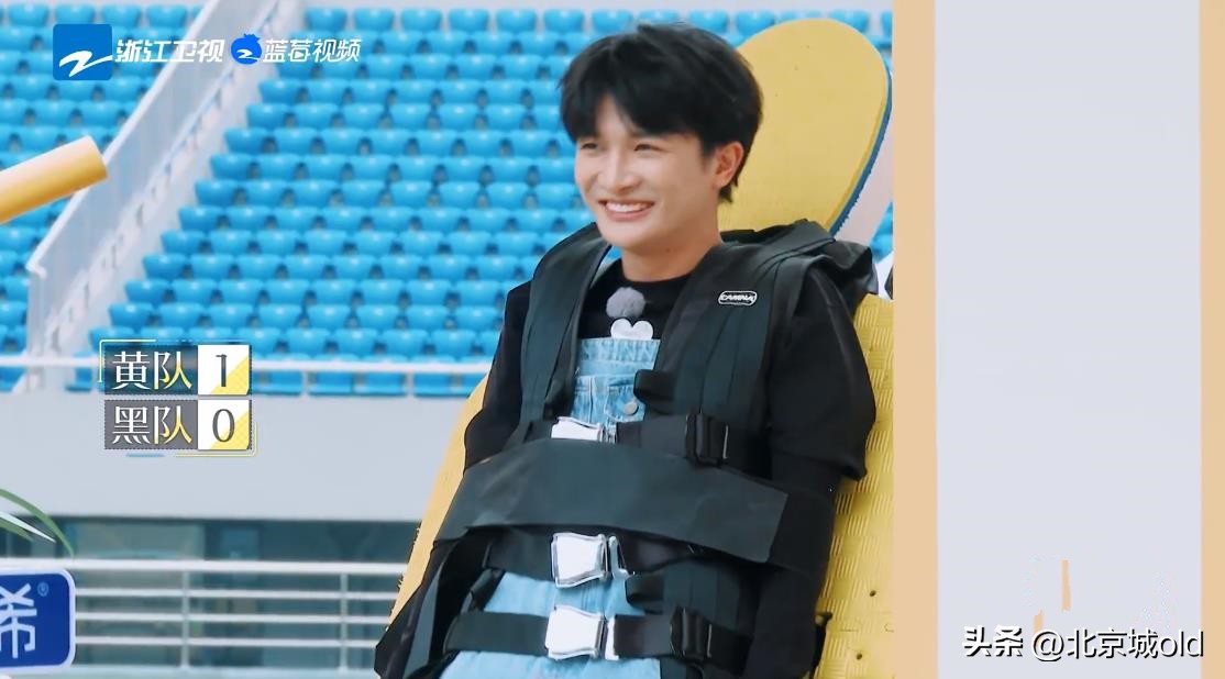 奔跑吧10周深,奔跑吧周深杨迪搞笑场面