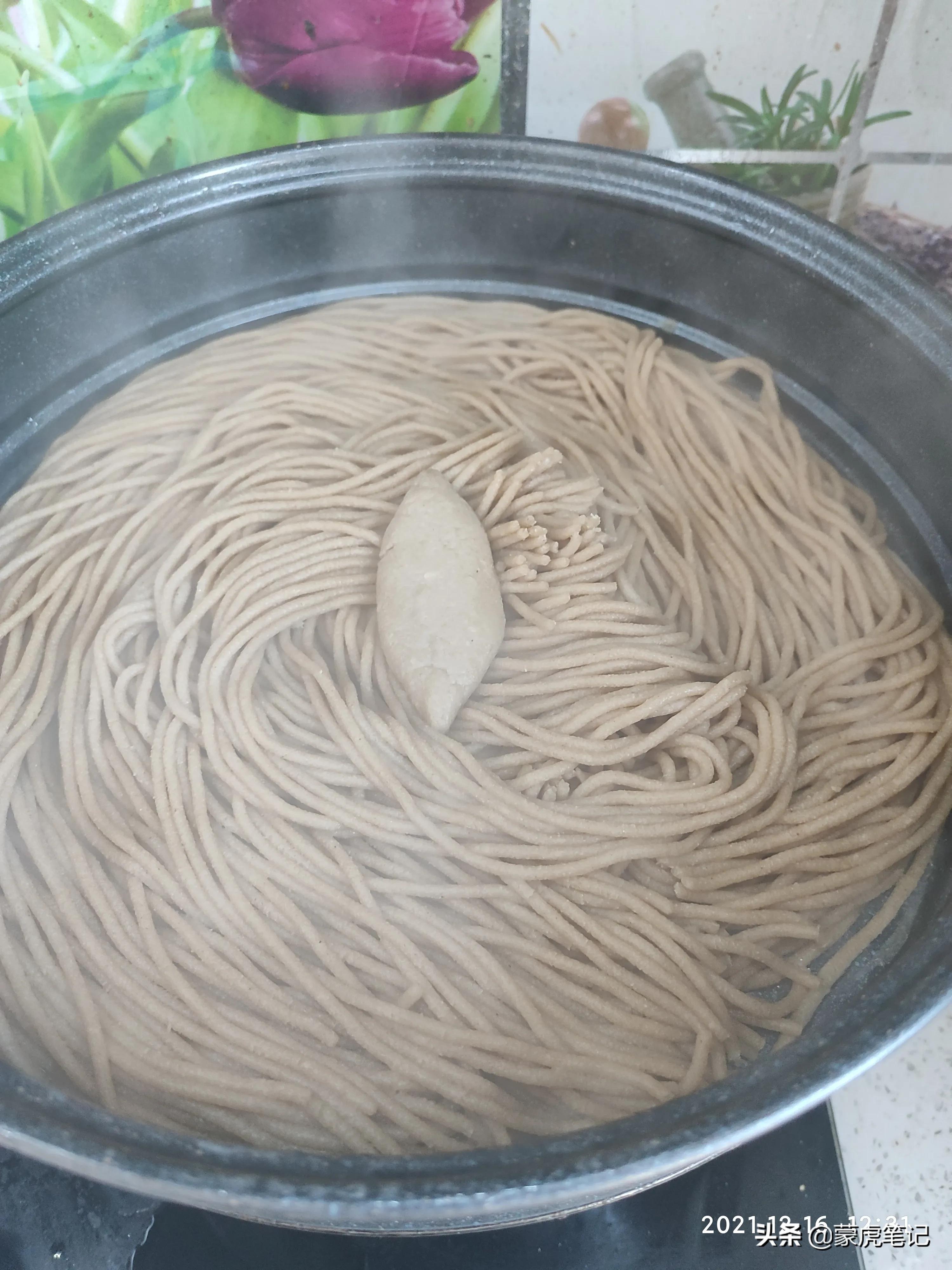 莜面鱼鱼家常做法,家常莜面的做法视频