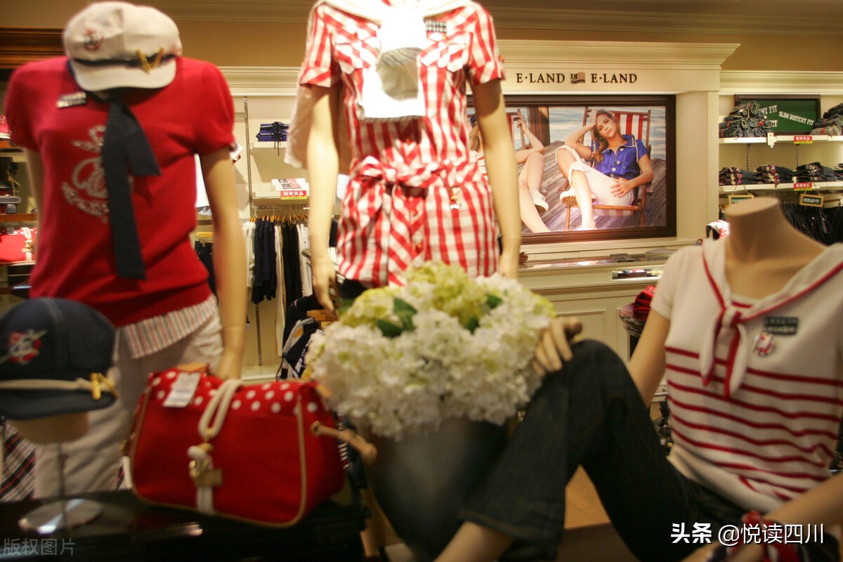 标价1500的羽绒服成本只有75长啥样,衣恋羽绒服女款