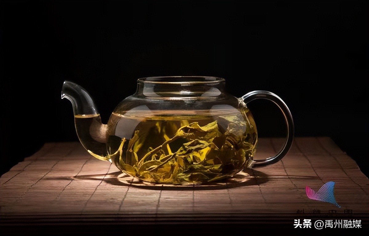 茶叶十大骗局绿茶不能开水泡,专家解读茶叶有农药吗