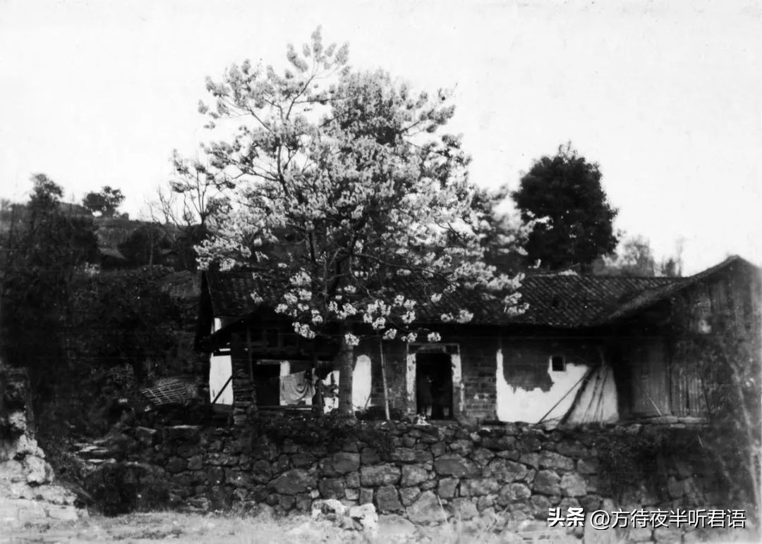 30年前的三峡和30年后三峡,珍贵老照片1925年的三峡你见过吗