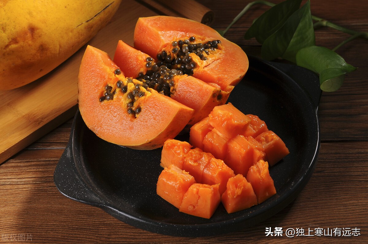 饮食里的中药之木瓜和甜瓜：舒筋活络、涌吐痰食、祛湿退黄