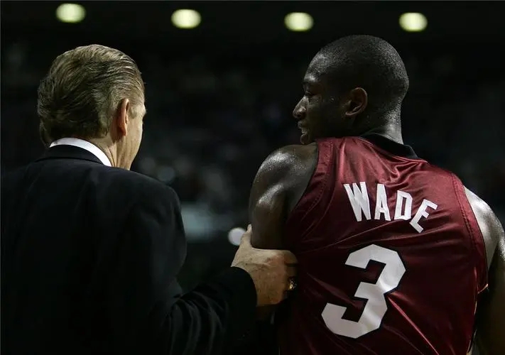 nba3大分卫乔丹科比韦德,韦德乔丹分卫