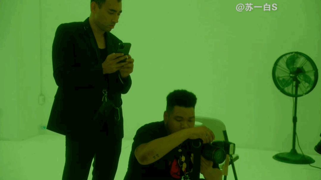 最新亚裔富翁真人秀,亚裔土豪真人秀刷新三观