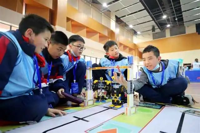 重庆日报点赞南川,人民日报点赞重庆科学城