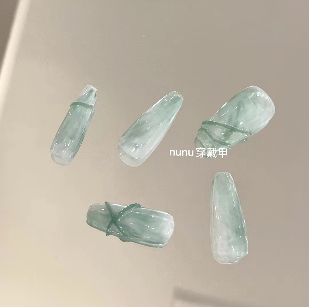 2022虎年显白夏天美甲,适合夏天的美甲显手白显白