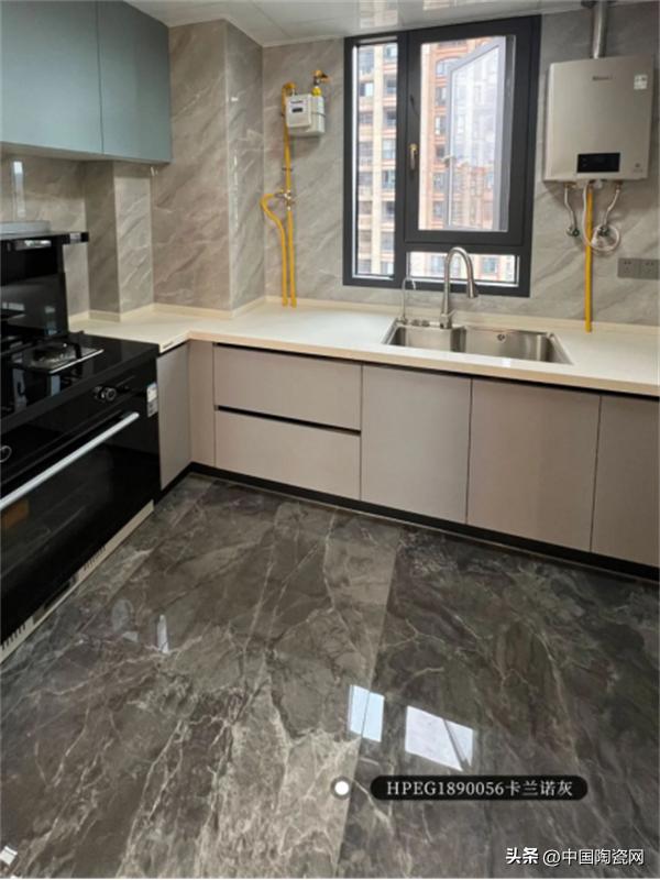 亮光与哑光瓷砖怎么选,宏宇的亮光砖