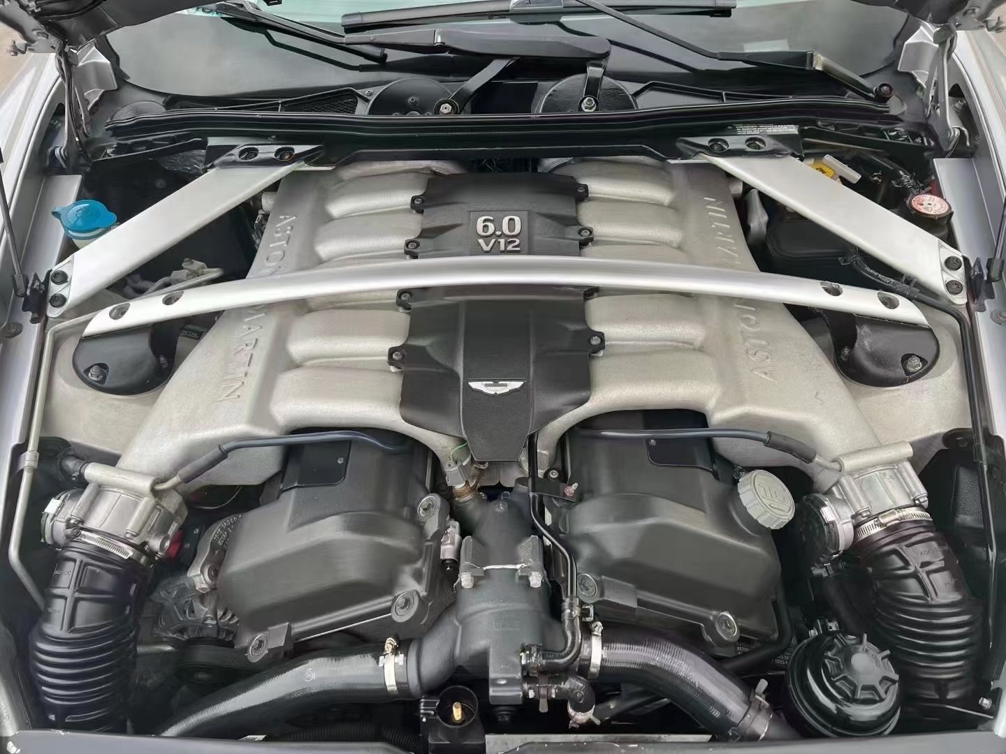 詹姆斯邦德007阿斯顿马丁,007阿斯顿马丁测评