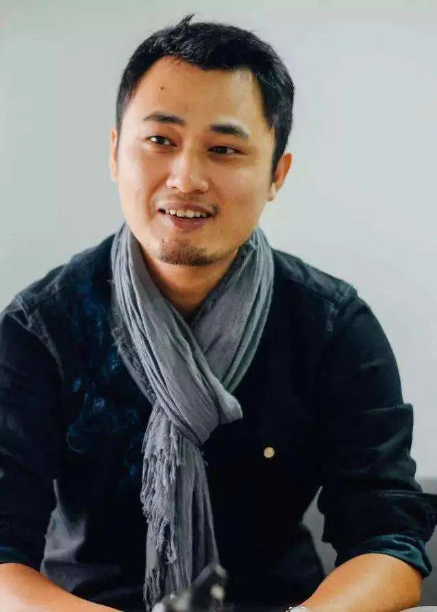 15年央视女神投资小伙画漫画历史，被讽钱多人傻，她却说：我赚了