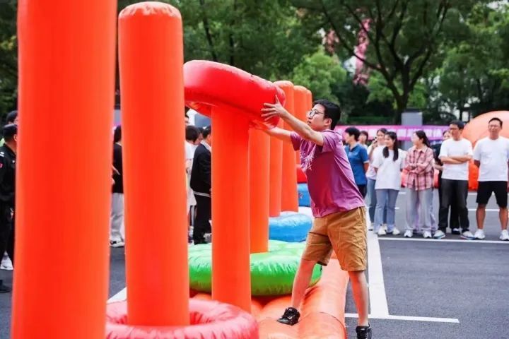 【潮新闻】连续17年举办运动会，杭州这家企业“花式”庆亚运