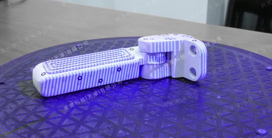 摩托车后座设计越来越高,摩托车后座踏板加宽