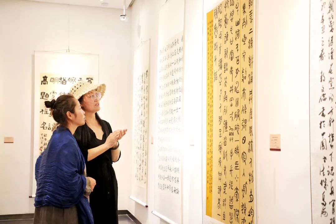 乌海繁华城市中心位置,乌海这个城市有前途吗