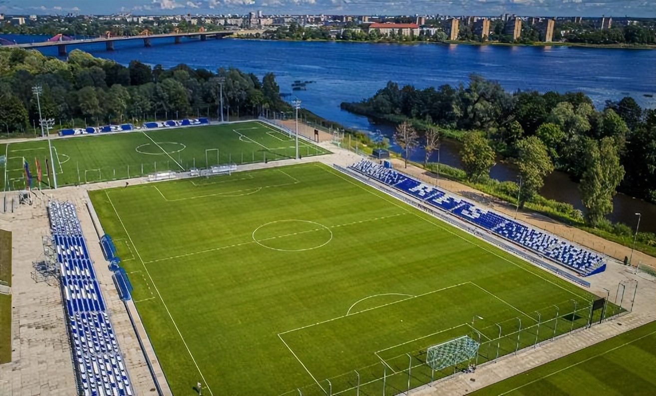 战平紫百合的拉脱维亚冠军：波罗的海边的“校队”