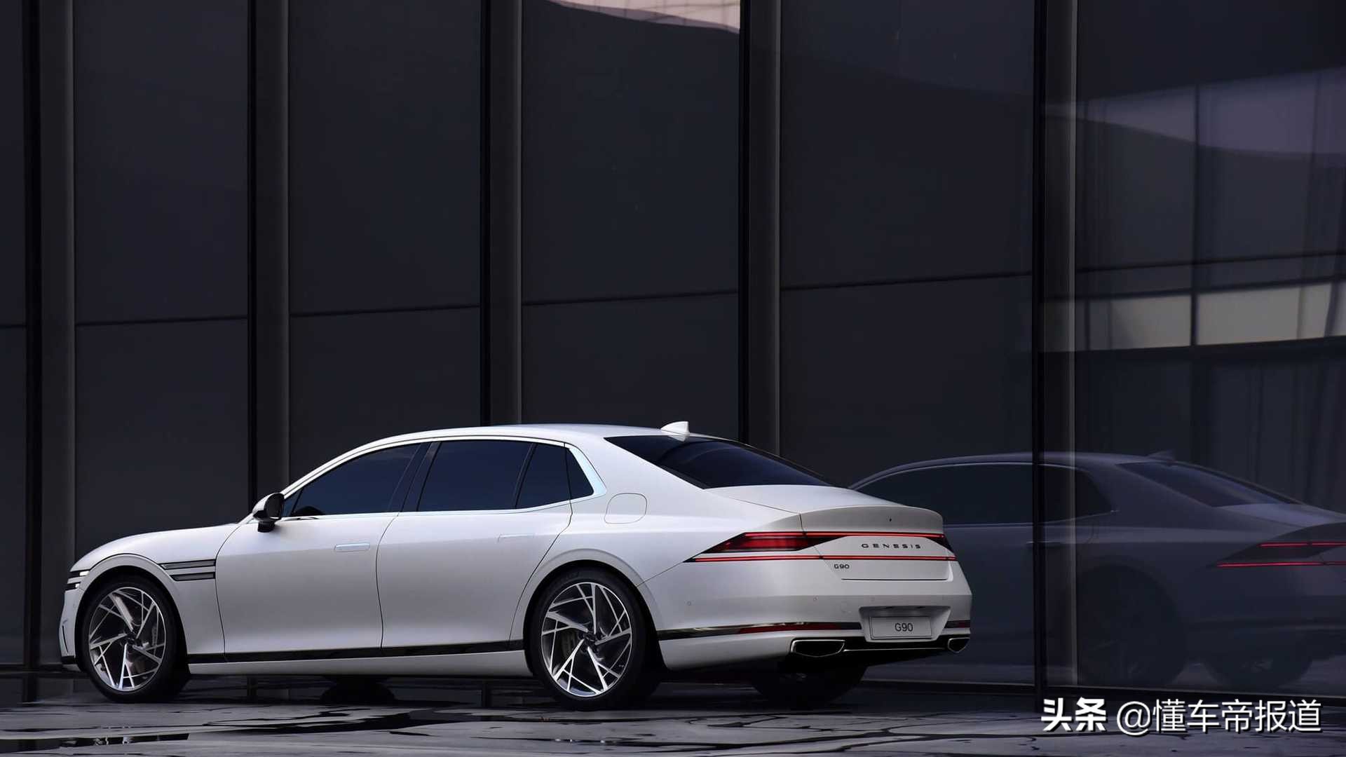 捷尼赛思g90奔驰e,新款捷尼赛思g90实车曝光