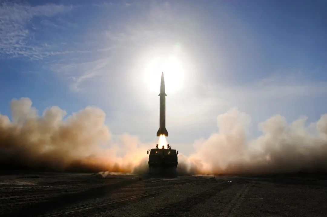 直招军官3500岗位,军官直招待遇