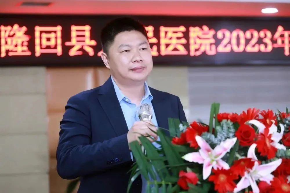 发展护士队伍改善护理服务的感悟,发展护士队伍改善护理服务1500字