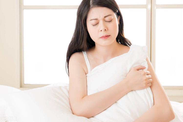 下体肥大是什么症状,下身肥大是什么病