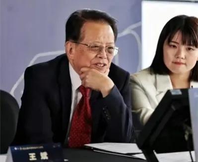 王天一评论郑惟桐象棋第一人,王天一郑惟桐上海杯决赛回放