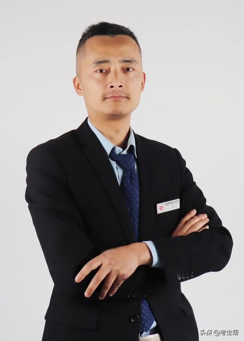 西安博雅艺术职业中学政治老师,西安博雅艺术中学薛老师