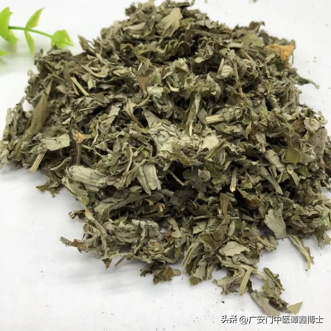 脾胃虚弱便血要如何治疗,喝调理脾胃虚寒中药后便血